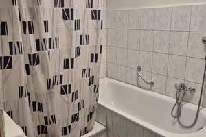 Helle und gepflegte 3-Zimmer-Wohnung mit sonnigem Balkon – Husemannstraße 39, 47198 Hochheide, Duisburg – Vorschaubild 9