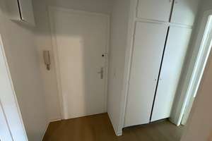 Frisch renovierte 2 Zimmer-Wohnung mit modernisiertem Wannenbad – Eutiner Str. 22, 23554 Sankt Lorenz Nord, Lübeck – Vorschaubild 17