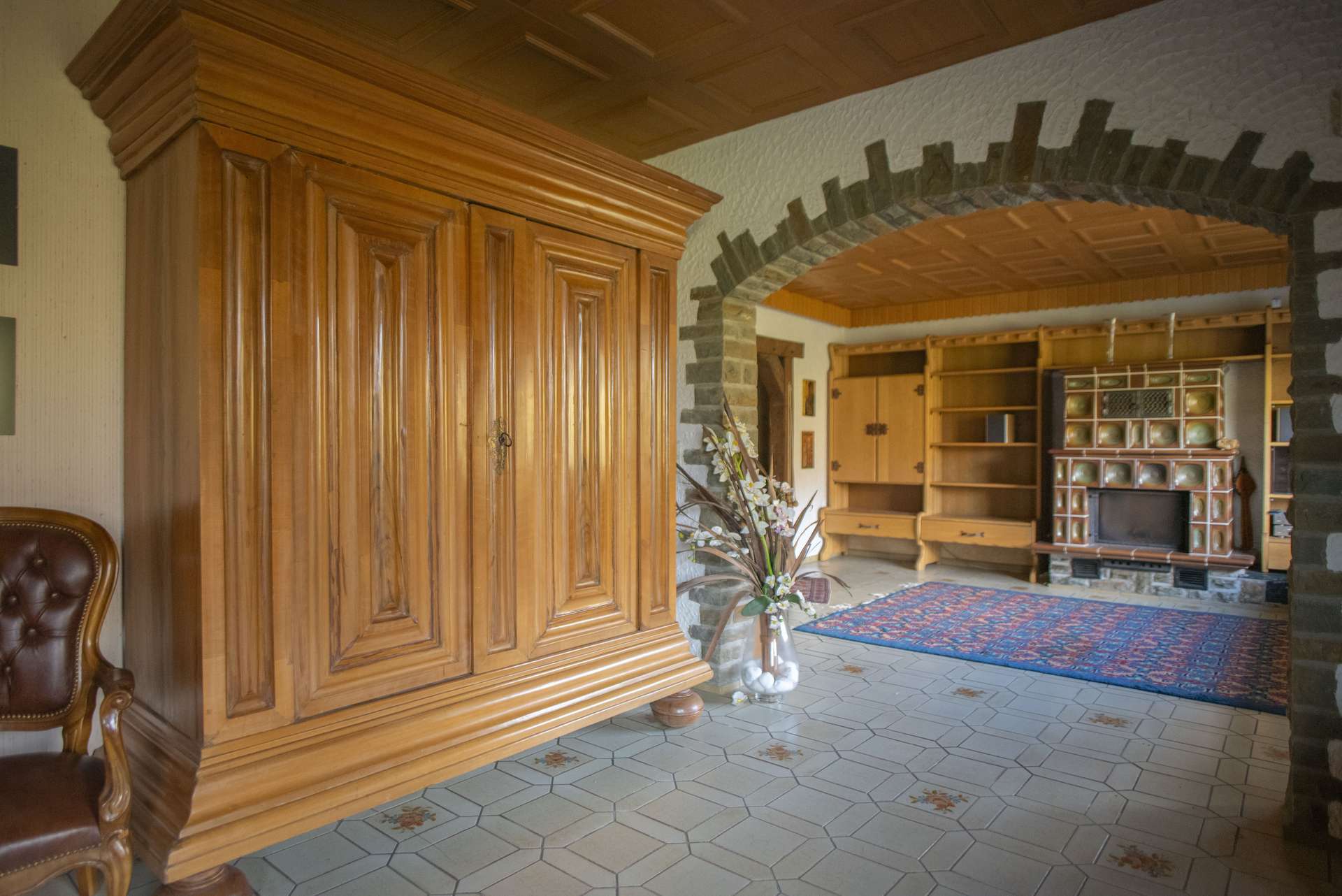 Immobilie in Schmitten - Großes EFH mit vielen Freisitzen und grandioser Aussicht. Käuferprovisionsfrei! - Bild 3