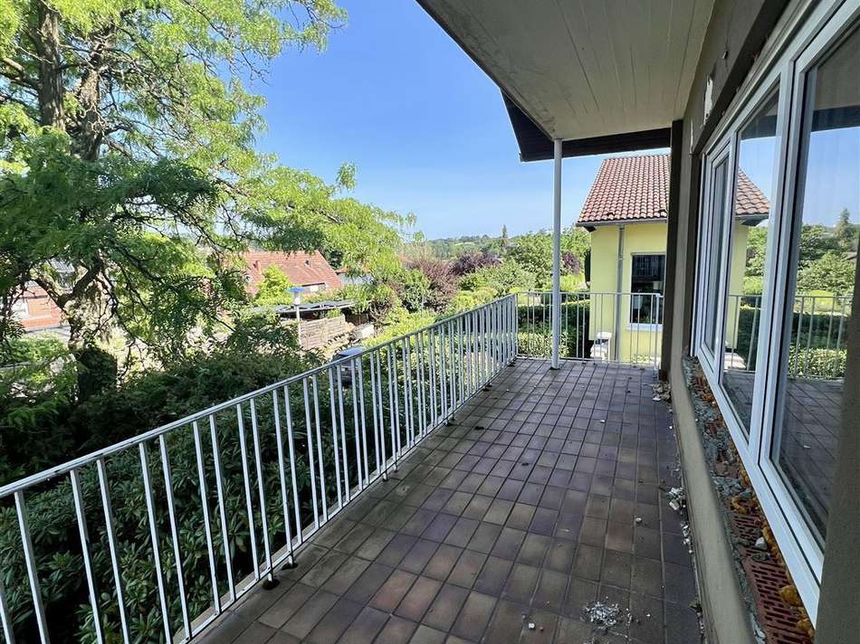 Balkon Hauptgeschoss