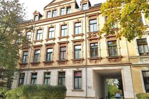 Exklusives Wohnen über den Dächern des Kaßbergs - Frisch sanierte 3-Raum-Maisonette mit traumhaften  – Willy-Reinl-Straße  12, 9116 Altendorf, Chemnitz – Vorschaubild 1