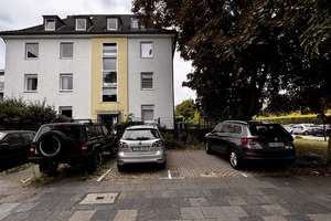 3-Zimmer-Wohnung mit Balkon in Nippes, Köln