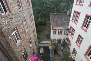 Schöne modernisierte Altbauwohnung mit Dielen und EBK, nähe Theater – Die vollständige Adresse der Immobilie erhältst du vom Anbieter., 68161 Schwetzingerstadt/Oststadt, Mannheim – Vorschaubild 3