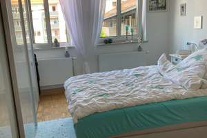 Sehr schöne, modernisierte und ruhige 2-Zi-Whg mit Balkon und EBK in der Altstadt – Die vollständige Adresse der Immobilie erhältst du vom Anbieter., 90402 Altstadt, St. Lorenz, Nürnberg – Vorschaubild 2