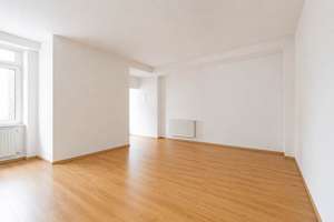 150m² Studio-Atelier-Wohung + 80m² Terrasse