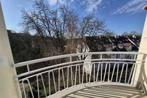 2-Zimmer-Wohnung mit Balkon in guter Solinger Lage