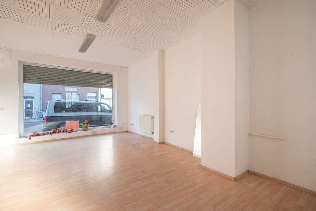 Immobilie in Krefeld - Leerstehendes Mehrfamilienhaus zur Revitalisierung - Bild 4