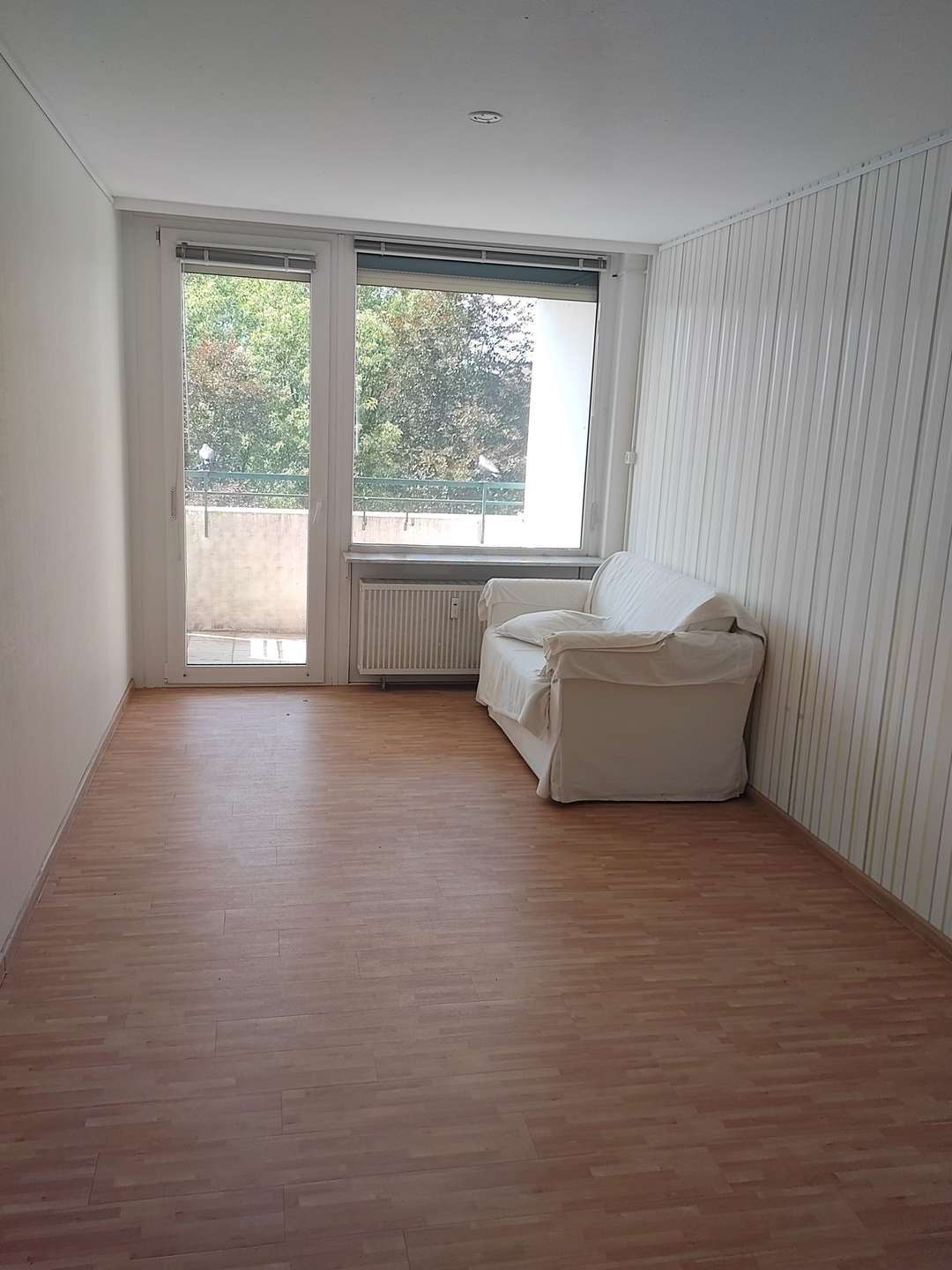 Immobilie in Eschborn - geräumige 4 Zimmer Wohnung in Eschborn mit Fernblick - Bild 3
