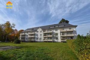 Geräumiges Wohnen mit Stellplatz und zwei Balkons - im schönen Gablenz!