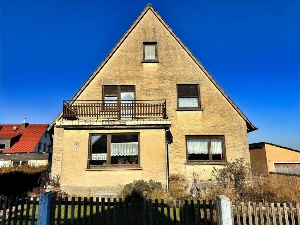 Immobilie in Riedbach - Renovierer aufgepasst... familienfreundliches Haus mit Garage und großem Garten in sonniger Lage, W - Bild 2