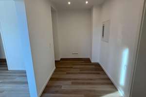 Großzügige 2-Zimmer-Wohnung mit Balkon - Erstbezug nach Renovierung – Mündelheimer Straße 21, 47259 Huckingen, Duisburg – Vorschaubild 4
