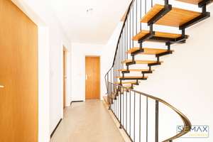 **Herzlich Willkommen**
Große DHH in ruhiger Lage!
Haus m. Seele-m. Garten u. Ausbaupotenzial – Die vollständige Adresse der Immobilie erhältst du vom Anbieter., 81735 Waldtrudering, München – Vorschaubild 23