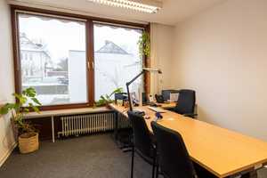*** TOP PREIS in TOP LAGE mit viel POTENZIAL viele ZIMMER *** – Delmenhorst – Vorschaubild 3