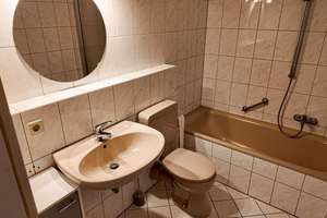 Property thumbnail 12