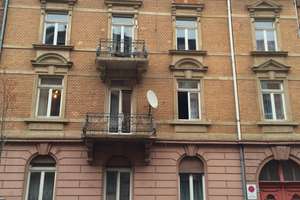Stilvoll sanierte, helle 2-Zimmer-Wohnung mit großer Wohnküche und kleinem Balkon im Jungbusch – Böckstraße 10, 68159 Innenstadt/Jungbusch, Mannheim – Vorschaubild 1