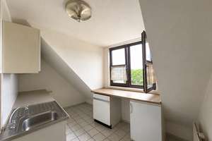 Zentral in Dellbrück: Ruhige 2-Zimmer-Wohnung mit Sonnenbalkon – 51069 Dellbrück, Köln – Vorschaubild 4