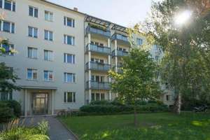 2-RWE mit Dusche und Balkon in zentrumsnaher Lage!