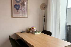 Möblierte 1-Zimmer Wohnung mit Balkon im Ostenviertel – Blumenstraße 14a, 93055 Ostenviertel, Regensburg – Vorschaubild 3