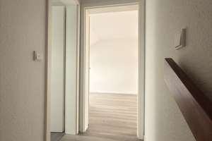 Wohnen mit Charakter: Großzügiges Haus in Mainz-Ebersheim – Jenaer Straße 10, 55129 Ebersheim, Mainz – Vorschaubild 7