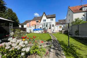 Unterrath: Top gepflegte Doppelhaushälfte mit Garten, Pool, Sauna & Garage – Die vollständige Adresse der Immobilie erhältst du vom Anbieter., 40468 Unterrath, Düsseldorf – Vorschaubild 41