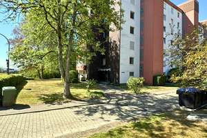 Helle 2,5-ZKB-Wohnung mit Balkon und schönem Weitblick – Memeler Straße 55, 66121 Eschberg, Saarbrücken – Vorschaubild 3
