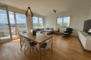 Traumhafte möblierte Penthouse Wohnung mit Tiefgaragenstellplatz / furnished penthouse apartment