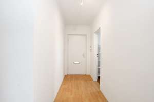 AIGNER - Charmante 3-Zimmer-Wohnung mit Einbauküche und praktischem Abstellraum! – Die vollständige Adresse der Immobilie erhältst du vom Anbieter., 80804 Am Luitpoldpark, München – Vorschaubild 8