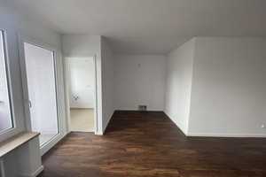 Attraktive sanierte 1-Zimmer Wohnung mit Bettnische in Pasing, München – München – Vorschaubild 3