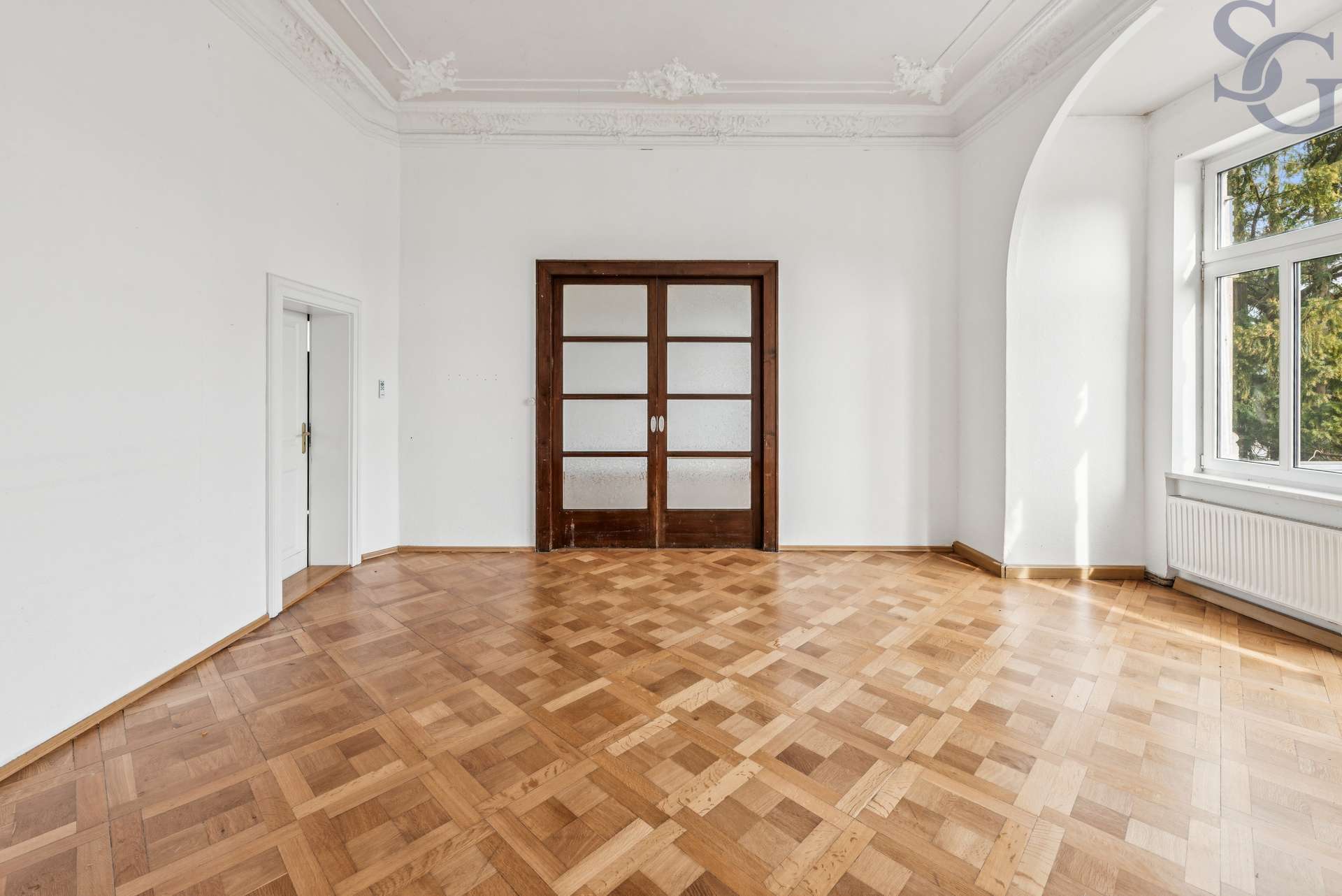 Immobilie in Leisnig - Herrschaftliche Fabrikantenvilla im Herzen der Stadt mit Parkett & Stuck - Bild 5