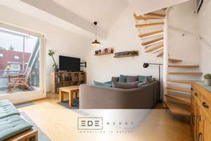 Stilvolle Maisonettewohnung mit Galerie und sonniger Dachterrasse – Die vollständige Adresse der Immobilie erhältst du vom Anbieter., 81927 Englschalking, München – Vorschaubild 1