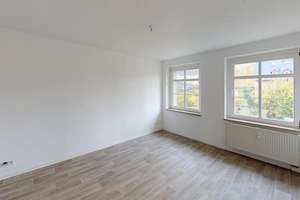 Große 1-Raum-Wohnung im Grünen – Gottfr.-Keller-Str. 50, 9113 Schloßchemnitz, Chemnitz – Vorschaubild 3