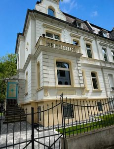 Singles aufgepasst! Wunderschöne 3-Zimmer-Altbauwohnung im Godesberger-Villenviertel zu vermieten