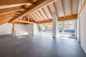 Licht, Luft und Wohlfühlflair: Familiengerechte Haushälfte mit Dachterrasse und Garten – Die vollständige Adresse der Immobilie erhältst du vom Anbieter., 82031 Grünwald – Vorschaubild 7
