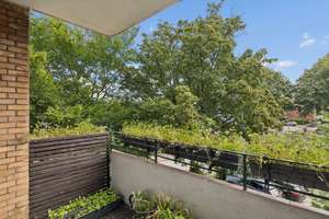 Modernisierte 2-Zimmer-Eigentumswohnung mit Balkon, Aufzug und Garage in Jenfeld – Die vollständige Adresse der Immobilie erhältst du vom Anbieter., 22043 Jenfeld, Hamburg – Vorschaubild 8