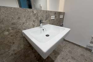  Exklusive 2-Zimmer-Neubauwohnung mit verglastem Balkon im begehrten Westend – Reichstraße 56, 14052 Westend, Berlin – Vorschaubild 5