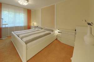 Bungalow = Wohnen auf einer Ebene!!! – Die vollständige Adresse der Immobilie erhältst du vom Anbieter., 33719 Heepen, Bielefeld – Vorschaubild 9