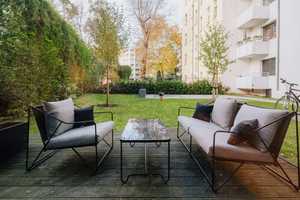 Erdgeschosswohnung mit großer Terrasse, Einbauküche und En-Suite-Bad – Luitpoldstraße 9, 10781 Berlin – Vorschaubild 7