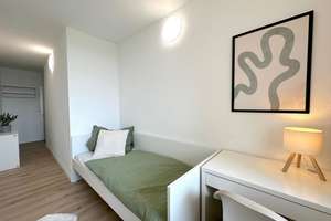 🏡 Möbliertes Zimmer frei in moderner 5er-WG – Mainstraße 121, Offenbach am Main! - ab dem 01.08 – 63065 Mathildenschule, Offenbach am Main – Vorschaubild 2