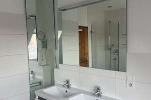 Altbaucharme auf zwei Etagen: 5-Zimmer-Maisonette im Fachwerk-Altbau mit Designküche und 2 Loggias – Die vollständige Adresse der Immobilie erhältst du vom Anbieter., 90461 Guntherstraße, Nürnberg – Vorschaubild 31
