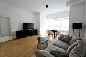 fully furnished, spacious 1 BR APT at the Kurpark – Sonnenberger Str. 21, 65193 Wiesbaden – Vorschaubild 2