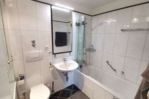 Von Privat: Sonnige, möblierte 2-Zimmer-Wohnung mit Panoramablick im Cosimapark – Klingsorstrasse 3, 81827 Englschalking, München – Vorschaubild 9