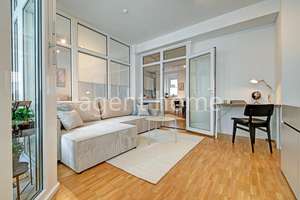MÖBLIERT - CITY LIFE - Moderne Wohnung mit Balkon und PKW-Stellplatz