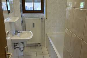 Modernes Wohnen: 2-Zimmer-Wohnung in Schwaig – Moritzbergstraße 8, 90571 Schwaig bei Nürnberg – Vorschaubild 3