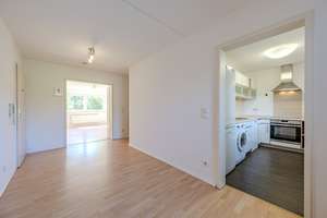 Helle 3,5-Zimmer-Wohnung mit Südbalkon und Garage – Die vollständige Adresse der Immobilie erhältst du vom Anbieter., 70469 Hohe Warte, Stuttgart – Vorschaubild 2