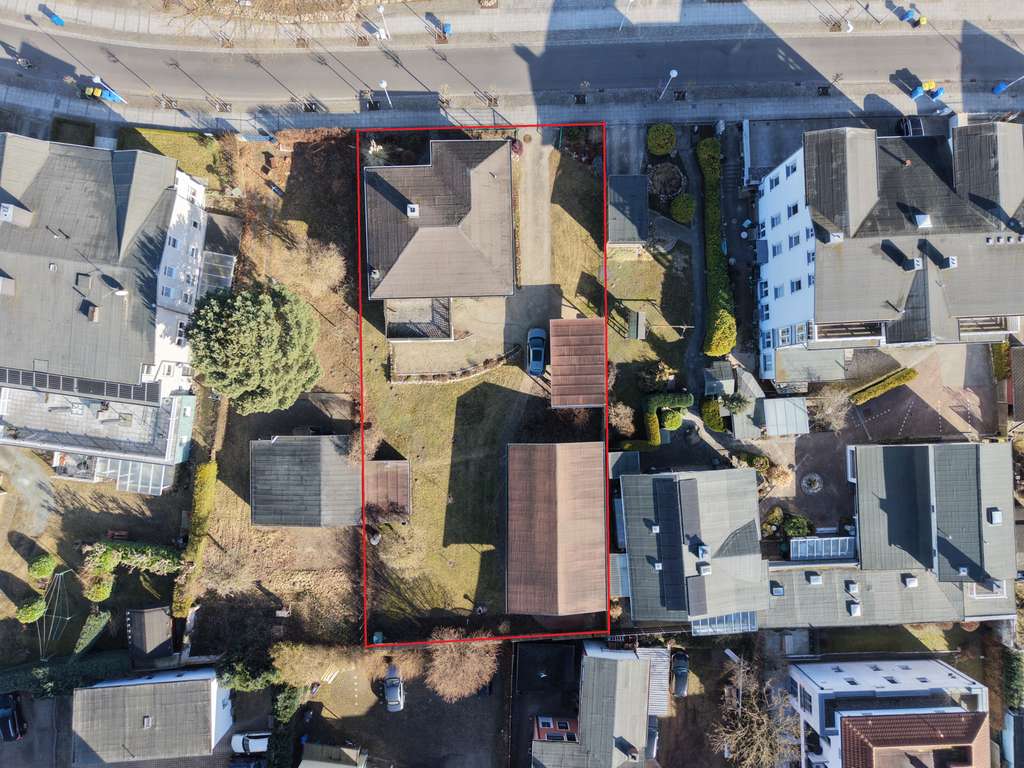 Immobilie in Sellin - Großzügiges Anwesen mit zusätzlichem Bungalow in strandnaher Toplage von Sellin - Bild 1