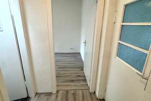 Top 1-Zimmer-Wohnung mit Tageslichtbad und großer Küche! – Gladbecker Straße 313, 45326 Altenessen-Süd, Essen – Vorschaubild 2