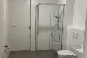 Neu Wohnung mit 2 Raum, einem großzügigen Balkon und Einbauküche bei Neuperlach in München – Kyivstrasse 17, 81735 München – Vorschaubild 5