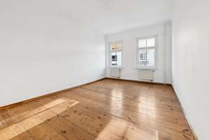 Altbauwohnung mit Balkon & Stuck in Toplage Prenzlauer Berg – bezugsfrei und provisionsfrei – Die vollständige Adresse der Immobilie erhältst du vom Anbieter., 10439 Pankow (Ortsteil), Berlin – Vorschaubild 3