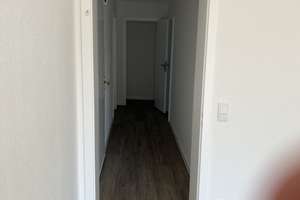 Helle top-sanierte (2025) 3 Zimmer Wohnung im gemütlichen Altbau – Die vollständige Adresse der Immobilie erhältst du vom Anbieter., 40229 Eller, Düsseldorf – Vorschaubild 5