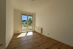 Großzügige 3-Zimmer-Wohnung mit Traum-Balkon und Blick ins Grüne